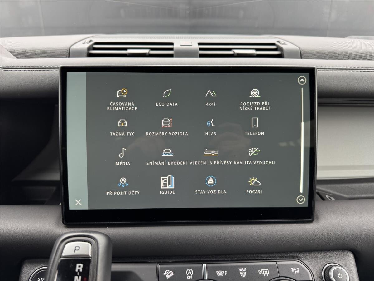 Land Rover Defender Ostatní 3,0 l 221 kw