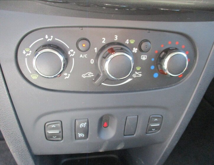 Dacia Logan Kombi 1,1 l 54 kw