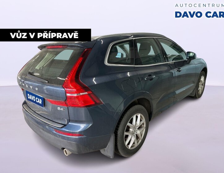 Volvo XC60 SUV / Terénní 2,0 l 145 kw