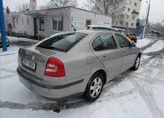 Škoda Octavia Sedan / Limuzína 1,6 l 85 kw