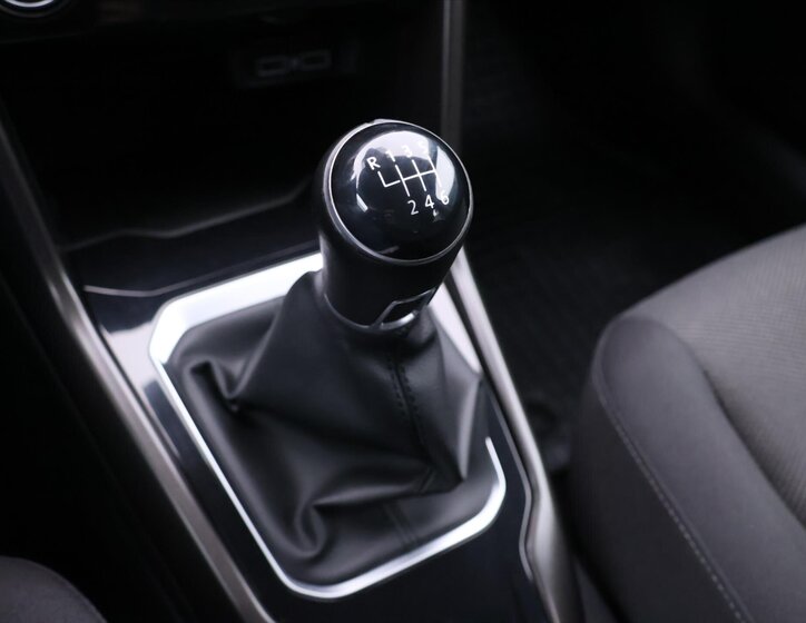 Volkswagen T-Roc SUV 999,0 85 kw