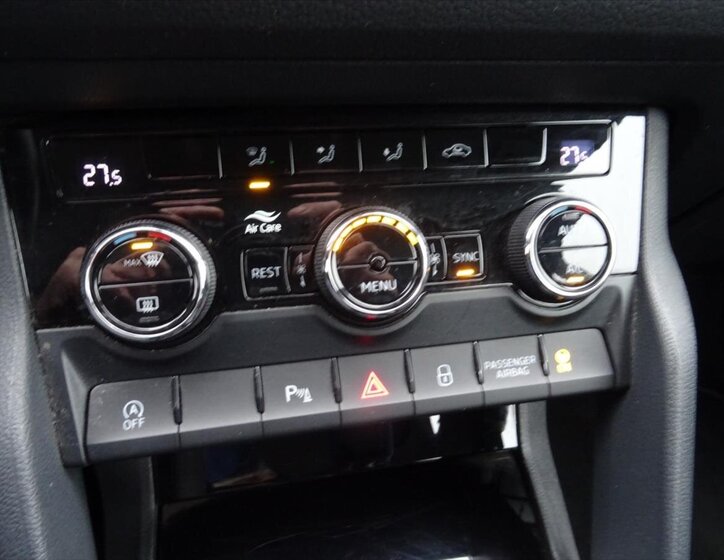 Škoda Kodiaq SUV / Terénní 1,5 l 110 kw