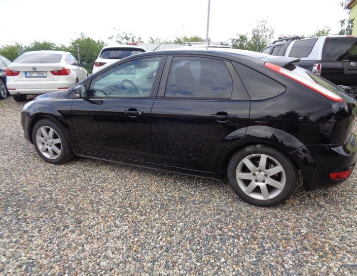Ford Focus Hatchback 1,6 l 74 kw