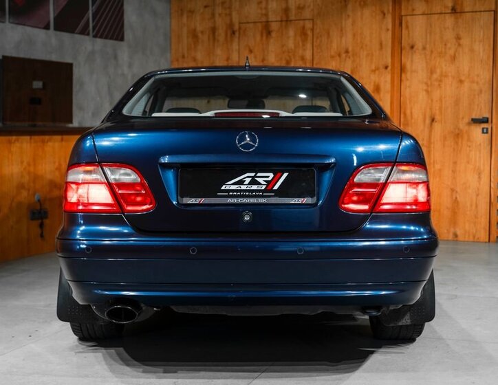 Mercedes-Benz CLK Kupé 4,3 l 205 kw