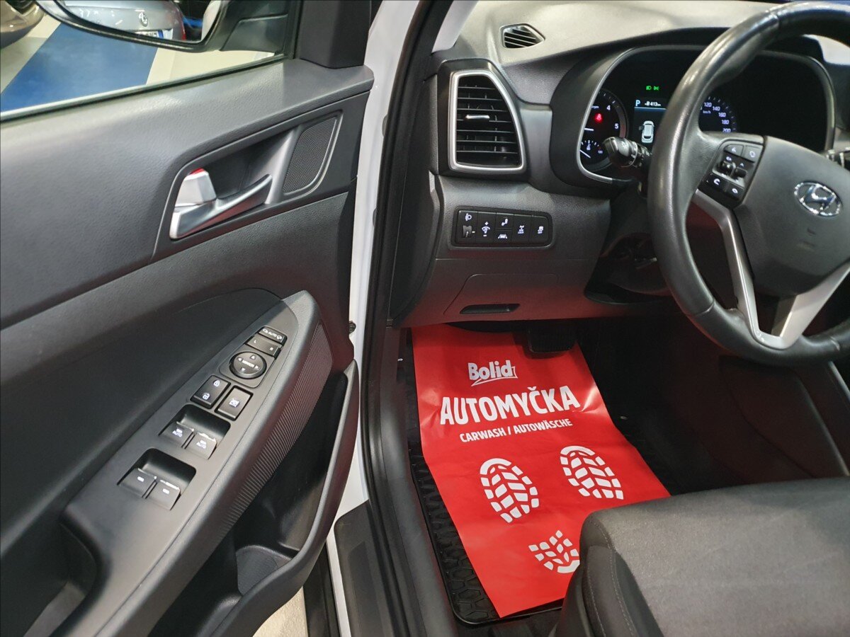 Hyundai Tucson SUV / Terénní 1,6 l 100 kw
