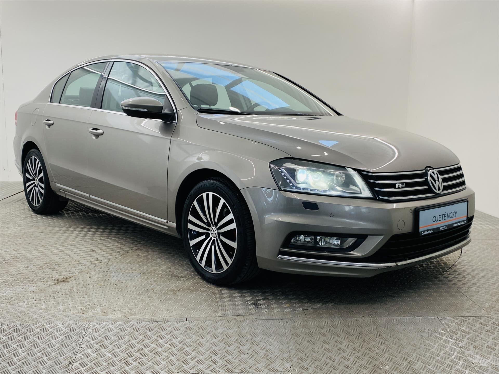 Volkswagen Passat Sedan / Limuzína 2,0 l 130 kw