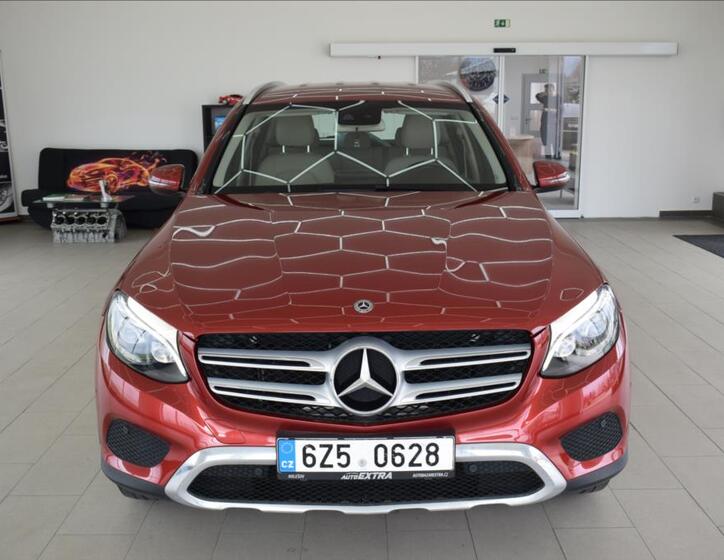 Mercedes-Benz GLC 2