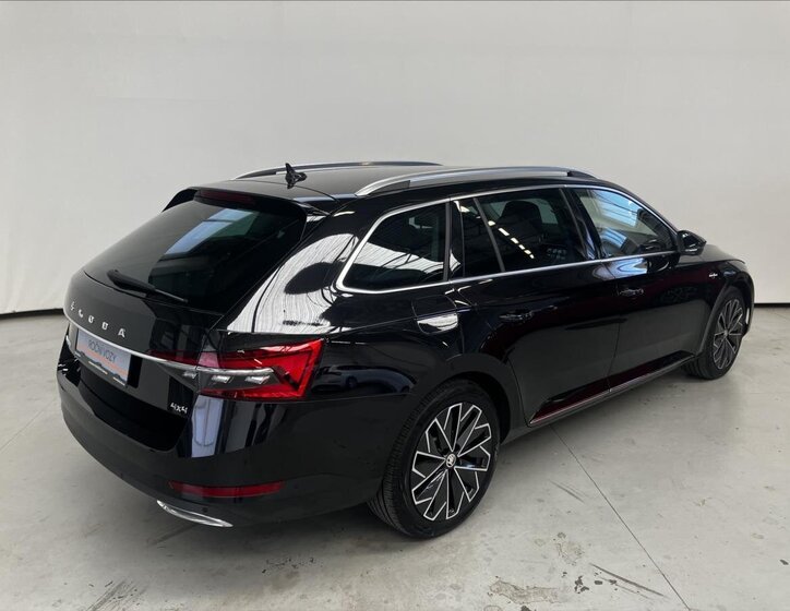Škoda Superb Kombi 2,0 l 147 kw