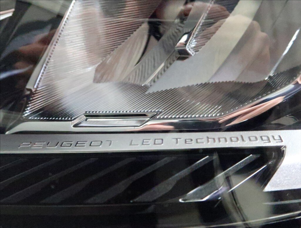 Peugeot 308 Kombi 1,2 l 96 kw