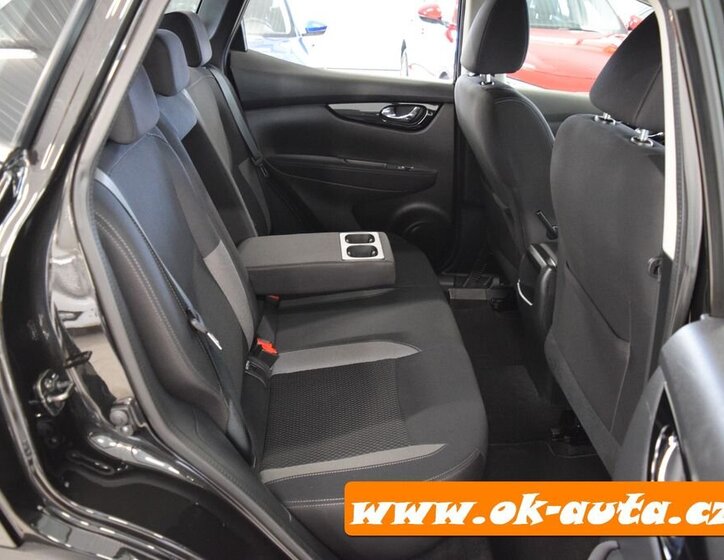 Nissan Qashqai SUV / Terénní 1,5 l 85 kw