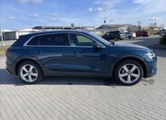 Audi e-tron Kombi 0,0 300 kw