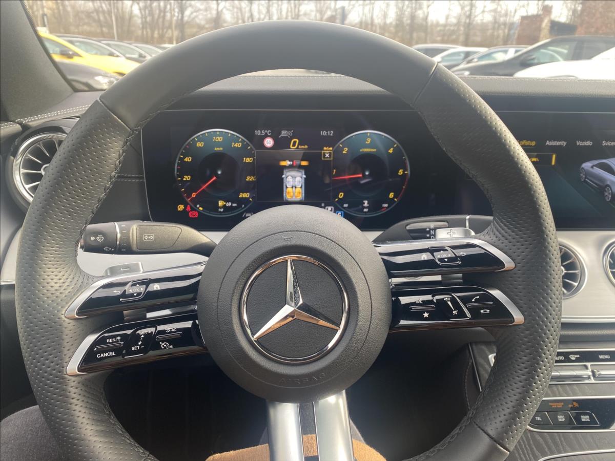 Mercedes-Benz Třídy E