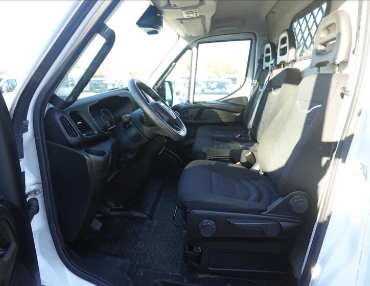 Iveco Daily Ostatní 2,3 l 100 kw