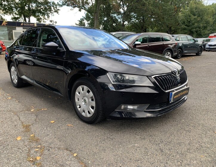 Škoda Superb 3