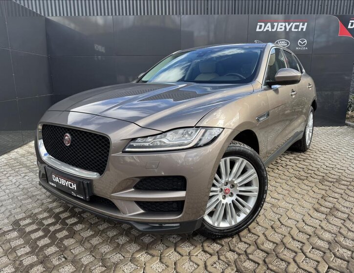 Jaguar F-Pace SUV 2,0 l 132 kw