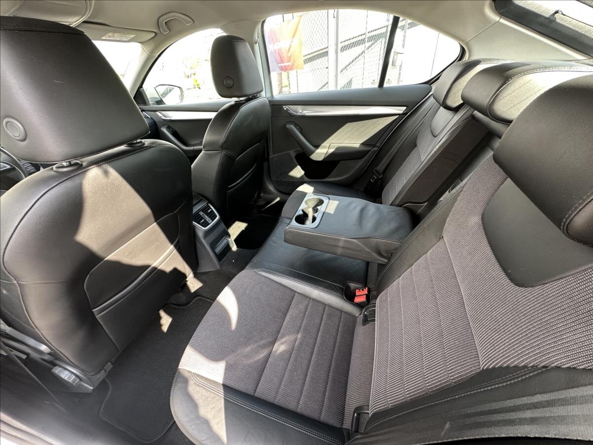 Škoda Octavia Liftback 1,4 l 103 kw