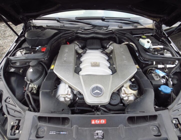 Mercedes-Benz Třídy C Kombi 6,2 l 336 kw