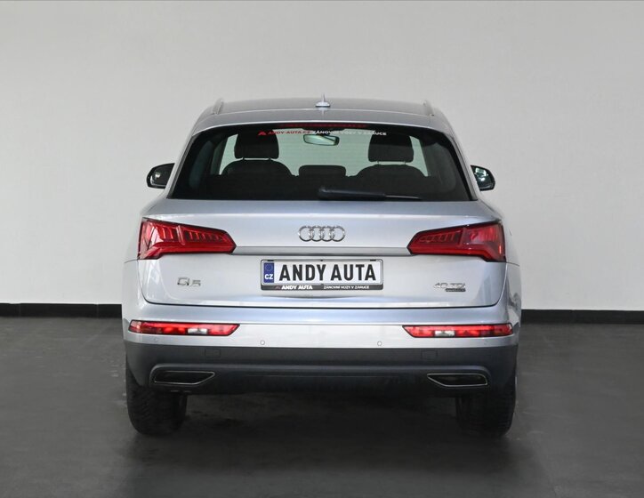 Audi Q5 SUV / Terénní 2,0 l 140 kw
