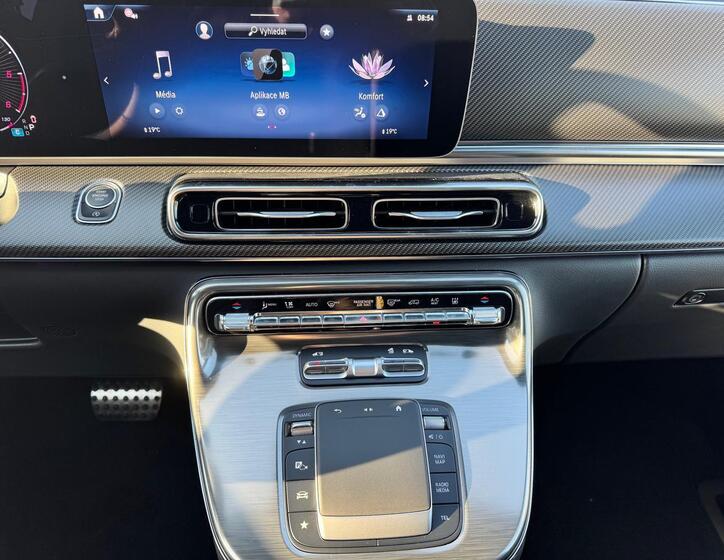 Mercedes-Benz Třídy V 15