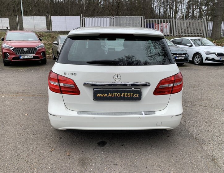 Mercedes-Benz Třídy B Hatchback 1,6 l 90 kw