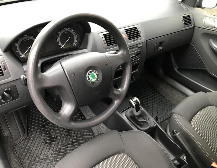 Škoda Fabia 22