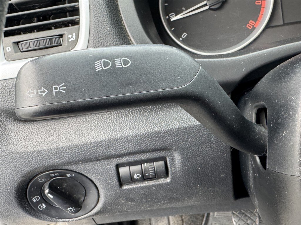 Škoda Roomster Kombi 1,2 l 51 kw