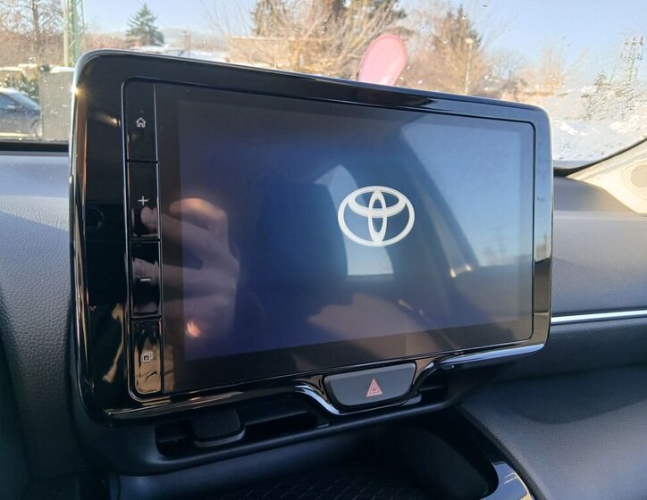 Toyota Yaris Cross 21