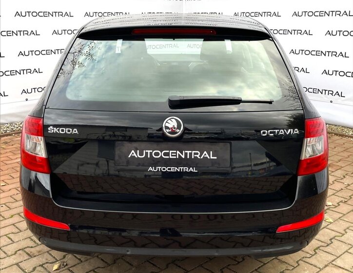 Škoda Octavia Kombi 2,0 l 110 kw