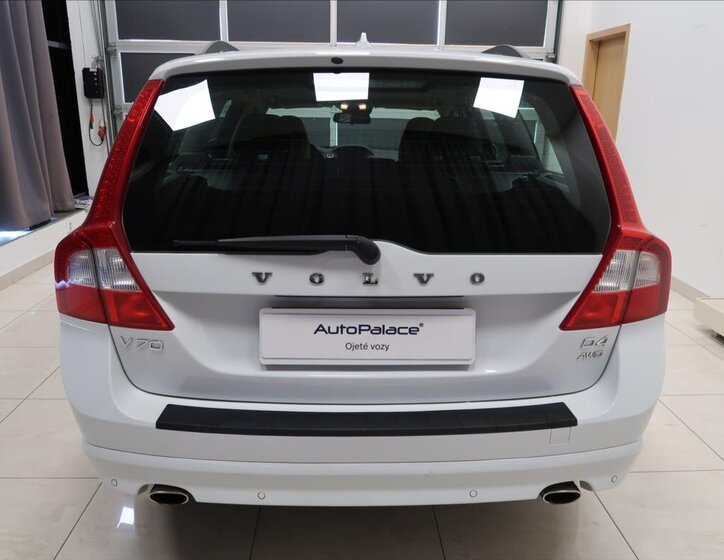 Volvo V70 Kombi 2,4 l 120 kw