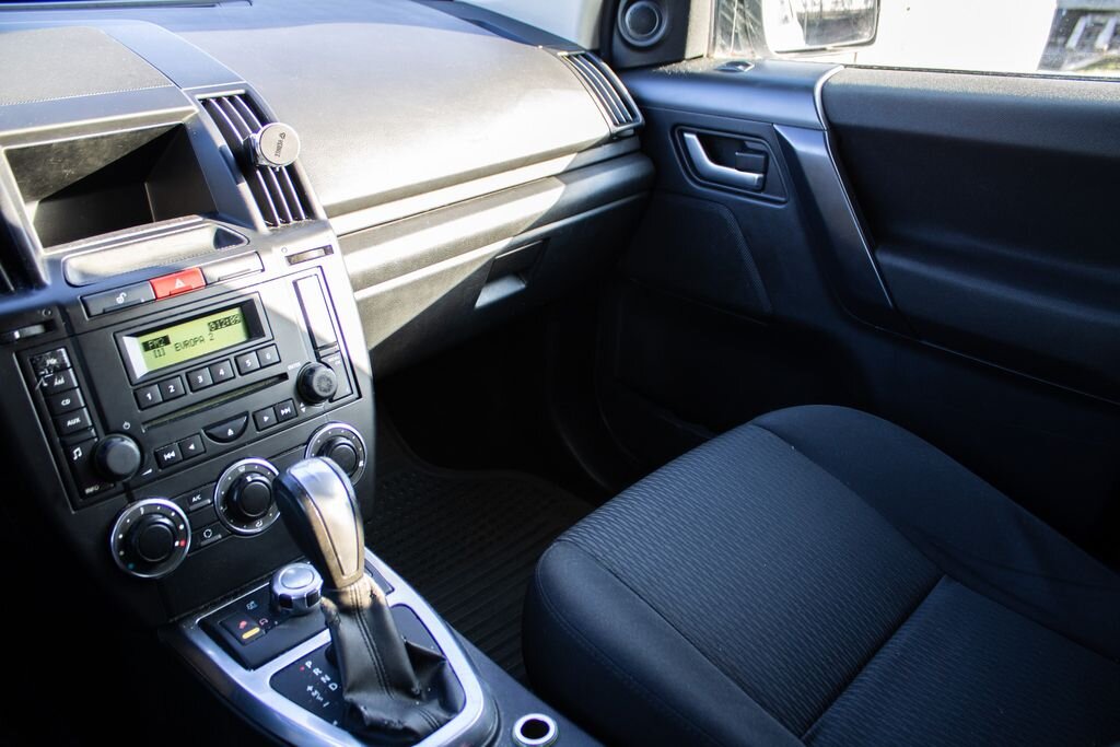 Land Rover Freelander SUV 2,2 l 110 kw