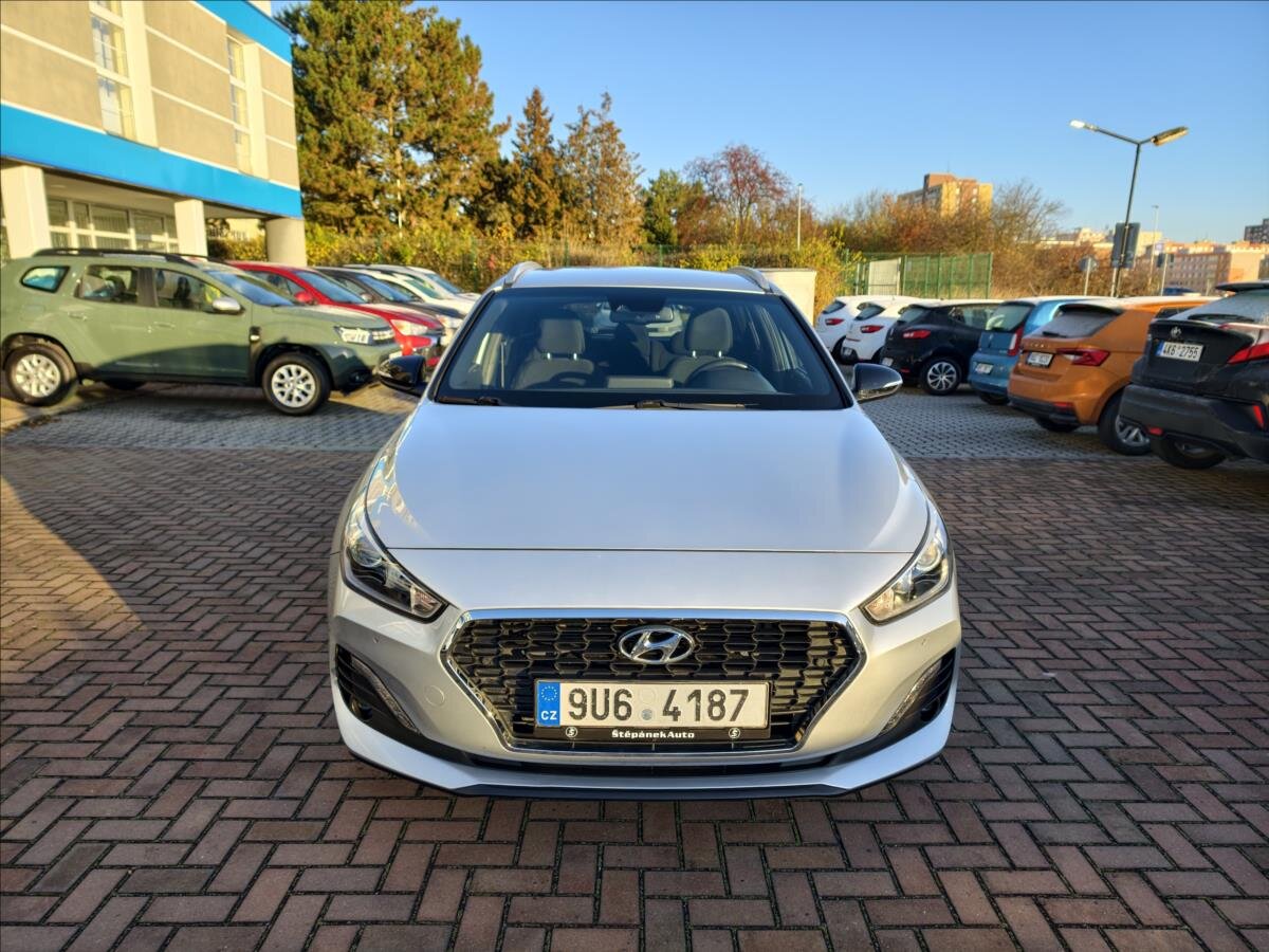 Hyundai i30 Kombi 1,4 l 103 kw