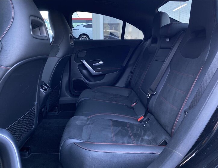 Mercedes-Benz CLA Kupé 2,0 l 110 kw