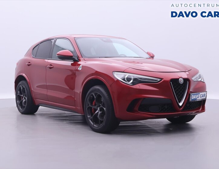 Alfa Romeo Stelvio SUV / Terénní 2,9 l 375 kw