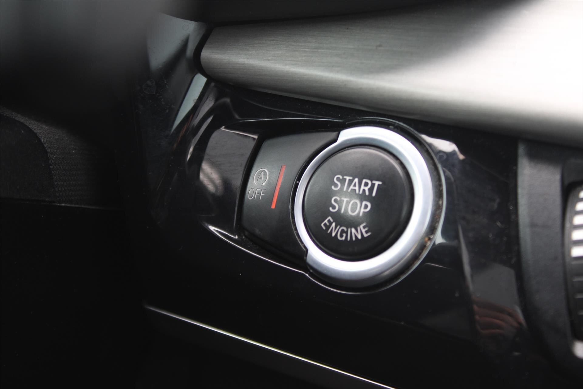 BMW X5 SUV 3,0 l 280 kw