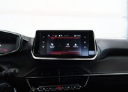 Peugeot 2008 SUV 1,2 l 74 kw