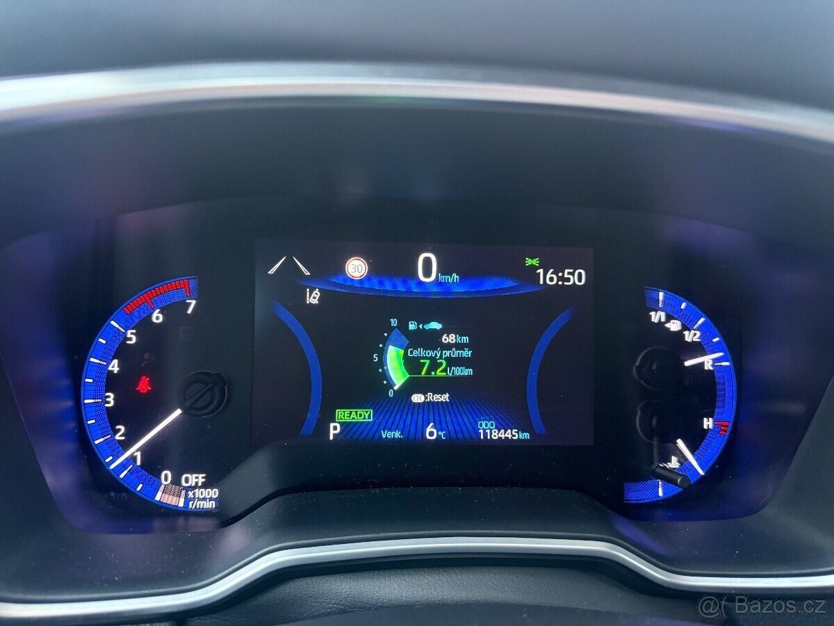 Toyota Corolla Sedan / Limuzína 0,0 72 kw