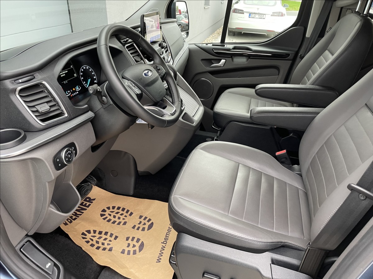 Ford Tourneo Custom