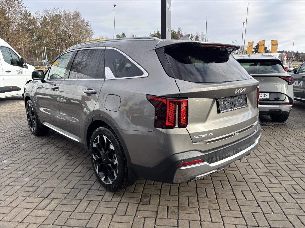 KIA Sorento SUV / Terénní 2,2 l 142 kw