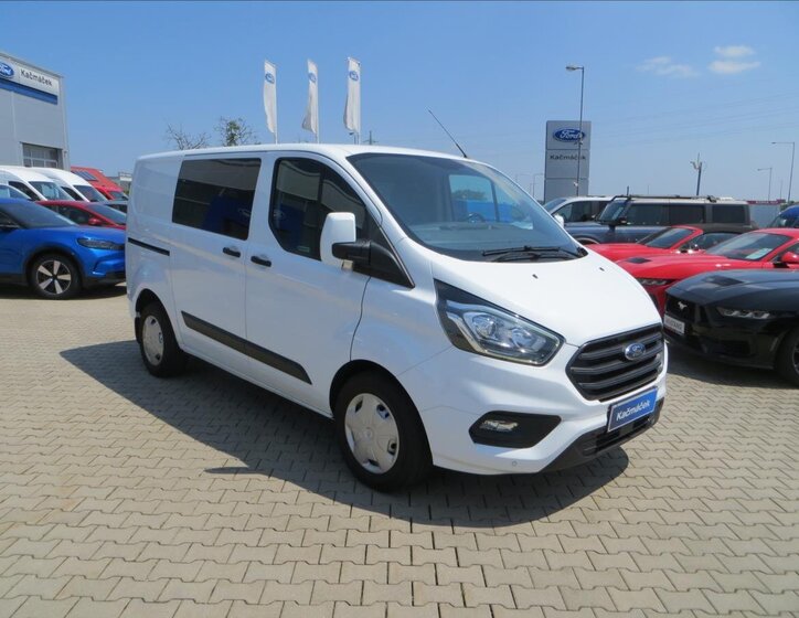 Ford Transit Custom 8