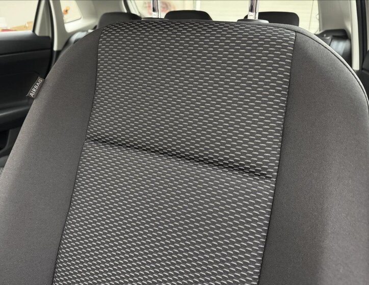 Volkswagen Polo Hatchback 999,0 59 kw