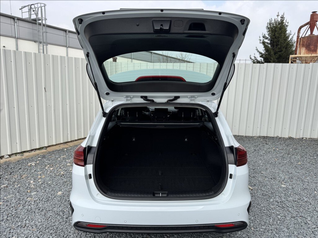 KIA Ceed Kombi 1,5 l 103 kw