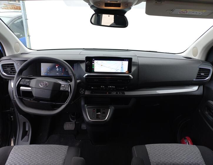 Toyota ProAce Verso 17