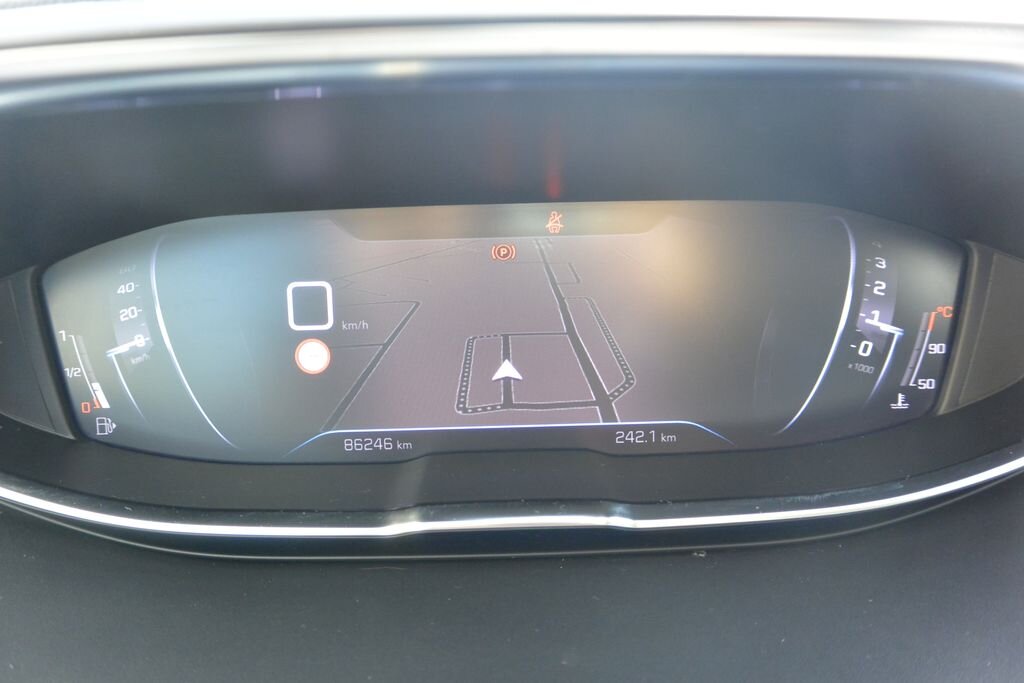 Peugeot 3008 SUV / Terénní 1,2 l 96 kw