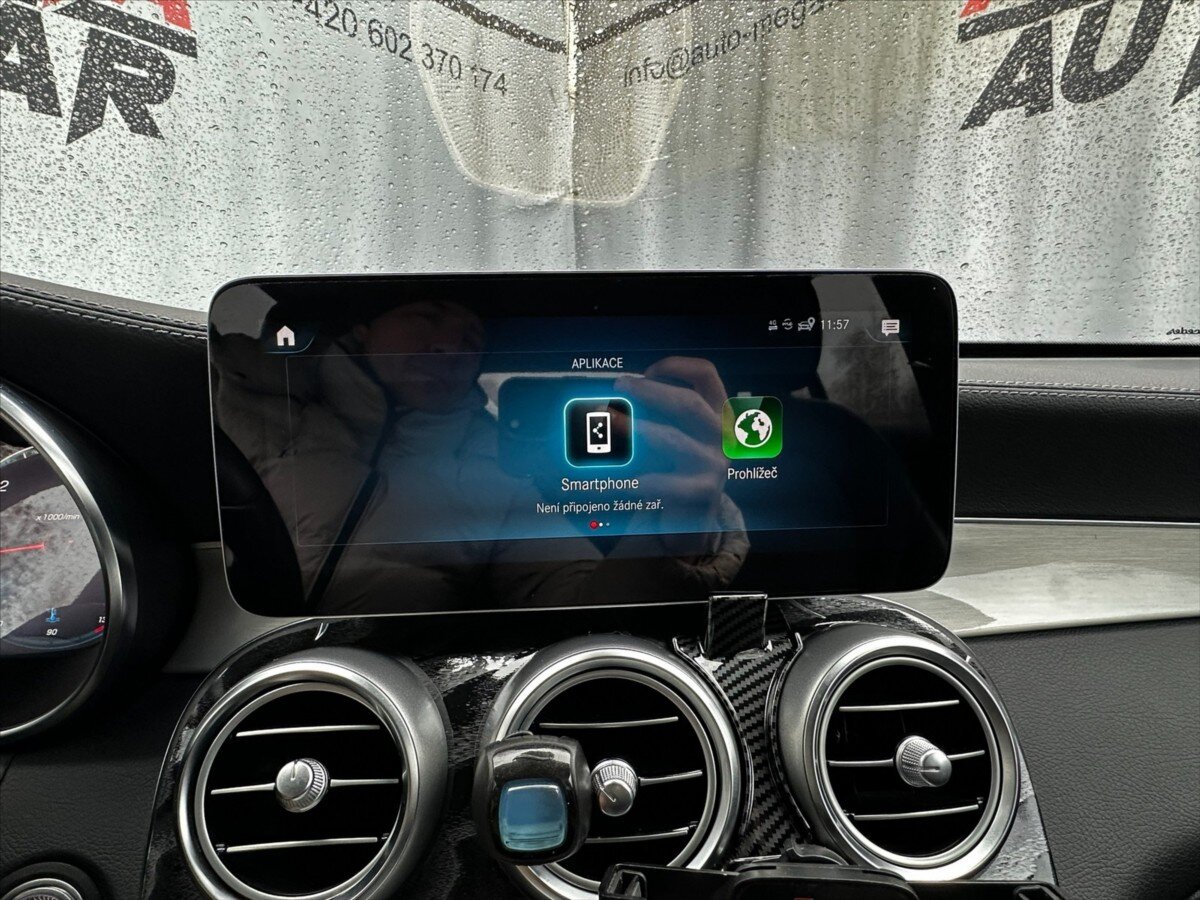 Mercedes-Benz GLC Kombi 2,0 l 143 kw