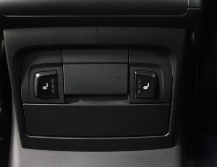 Audi Q5 Kombi 2,0 l 140 kw