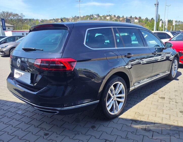Volkswagen Passat Kombi 2,0 l 140 kw