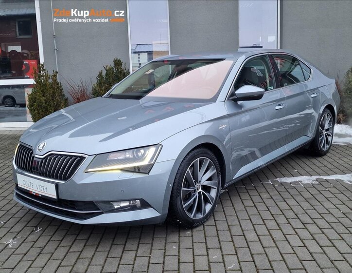 Škoda Superb Liftback 2,0 l 140 kw