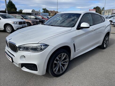 BMW X6 SUV / Terénní 3,0 l 230 kw