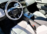 Land Rover Range Rover Velar SUV / Terénní 2,0 l 297 kw