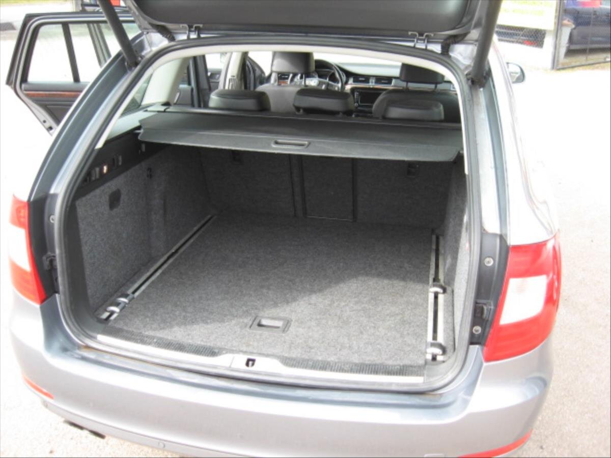 Škoda Superb Kombi 2,0 l 125 kw